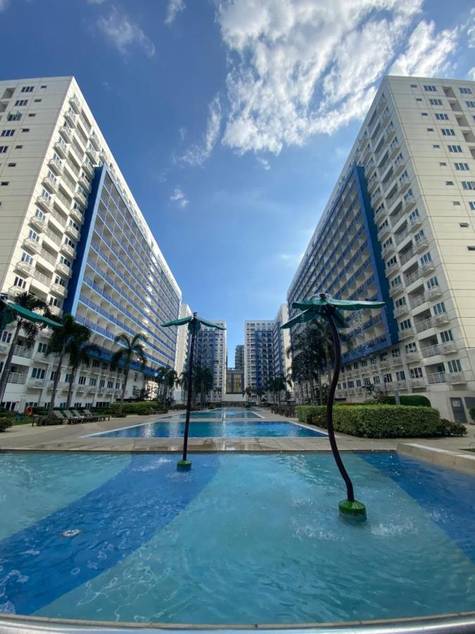 Madison'S Place At Sea Moa Manila Kültér fotó