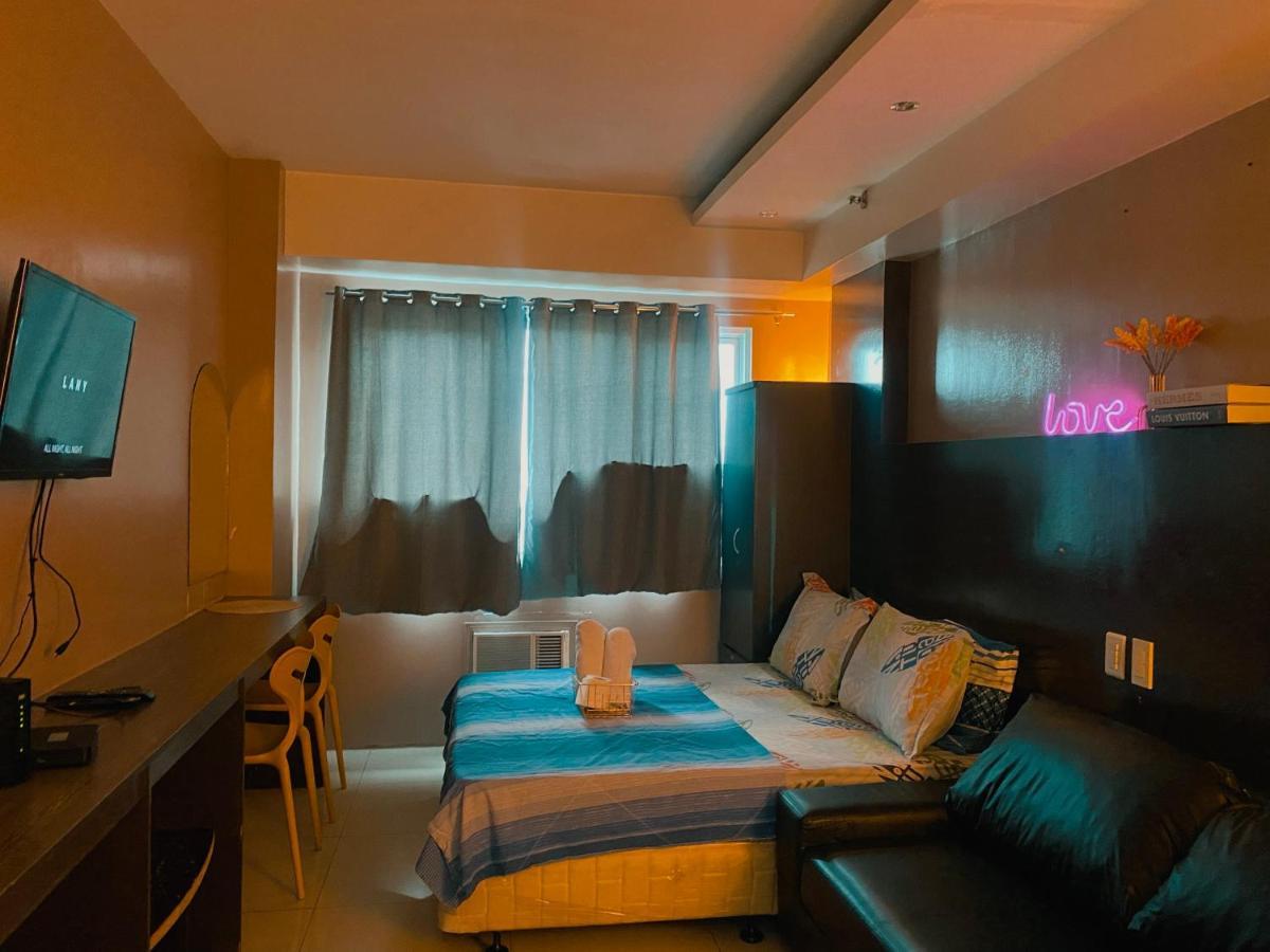 Madison'S Place At Sea Moa Manila Kültér fotó