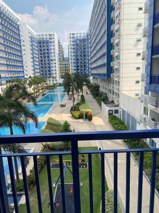 Madison'S Place At Sea Moa Manila Kültér fotó