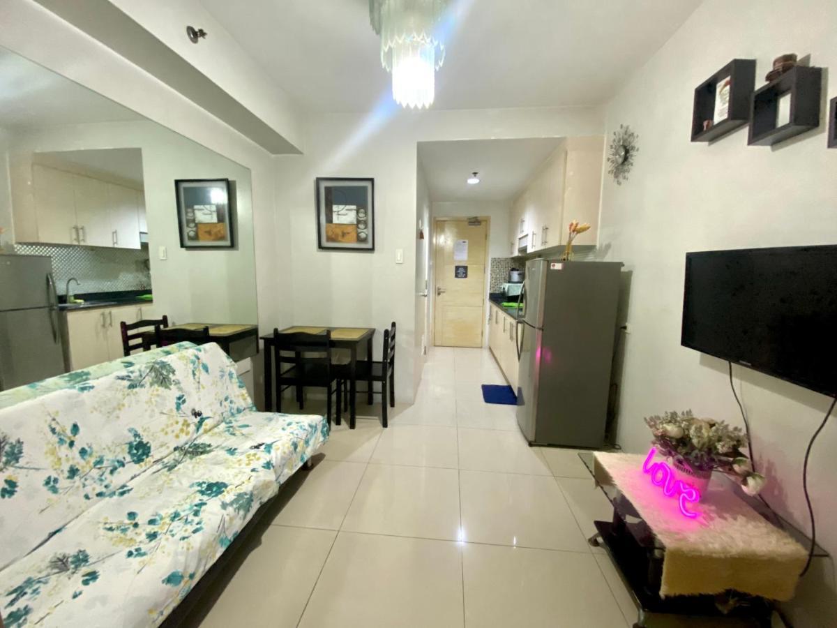 Madison'S Place At Sea Moa Manila Kültér fotó