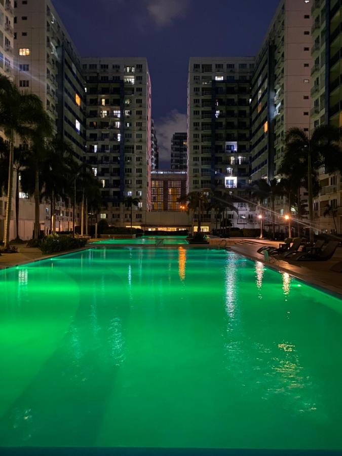 Madison'S Place At Sea Moa Manila Kültér fotó