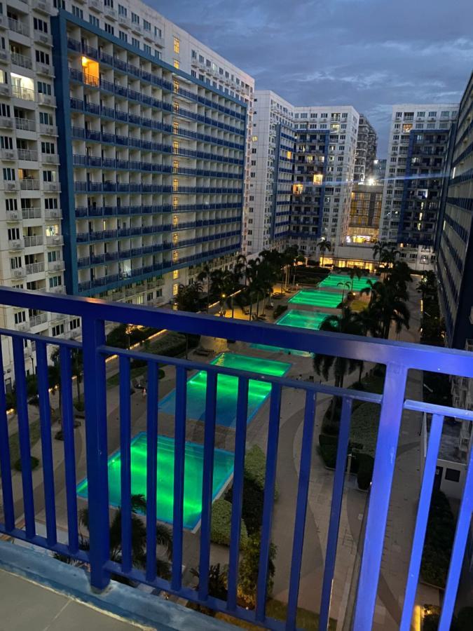 Madison'S Place At Sea Moa Manila Kültér fotó